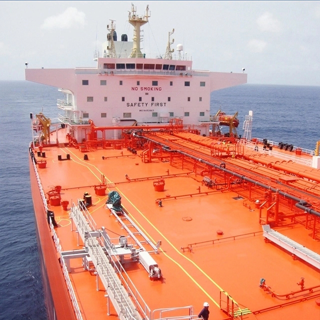 Qu'est-ce qui est plus gros, un pétrolier ou un bateau de croisière ?