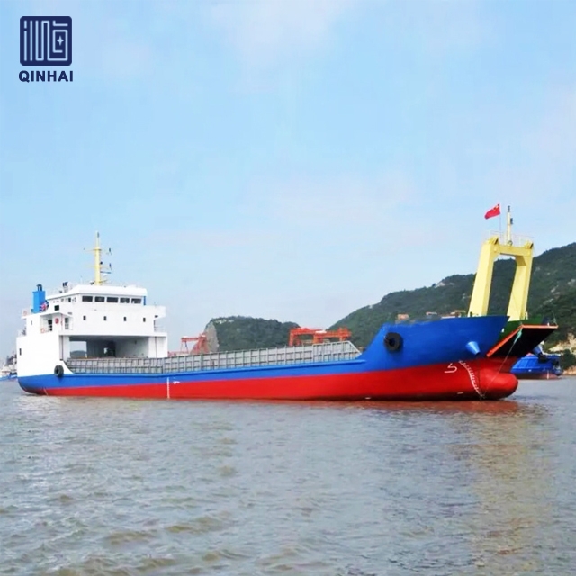 Navire-barge Qinhai 5000dwt LCT avec un temps de cycle de construction court