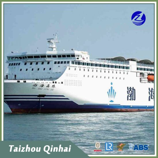 Revêtement marin, une finition polyuréthane durable à haute brillance.pour les surfaces exposées dans les zones non immergées.