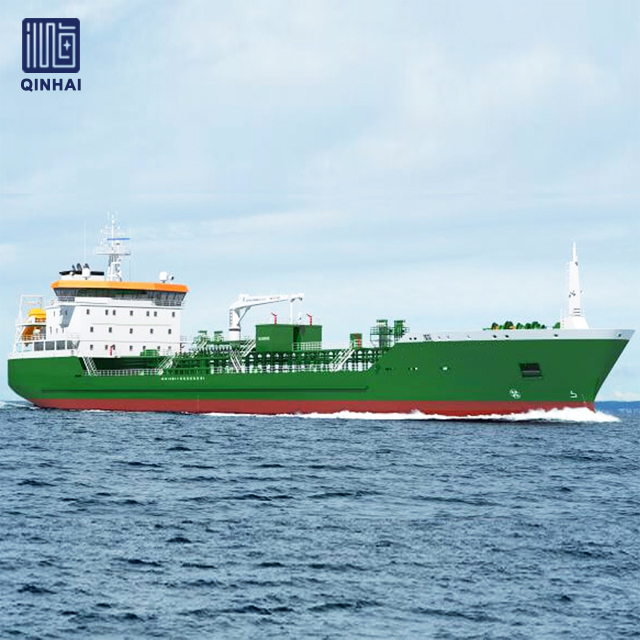 Le chantier naval a personnalisé les pétroliers 3000dwt avec une grue à huile